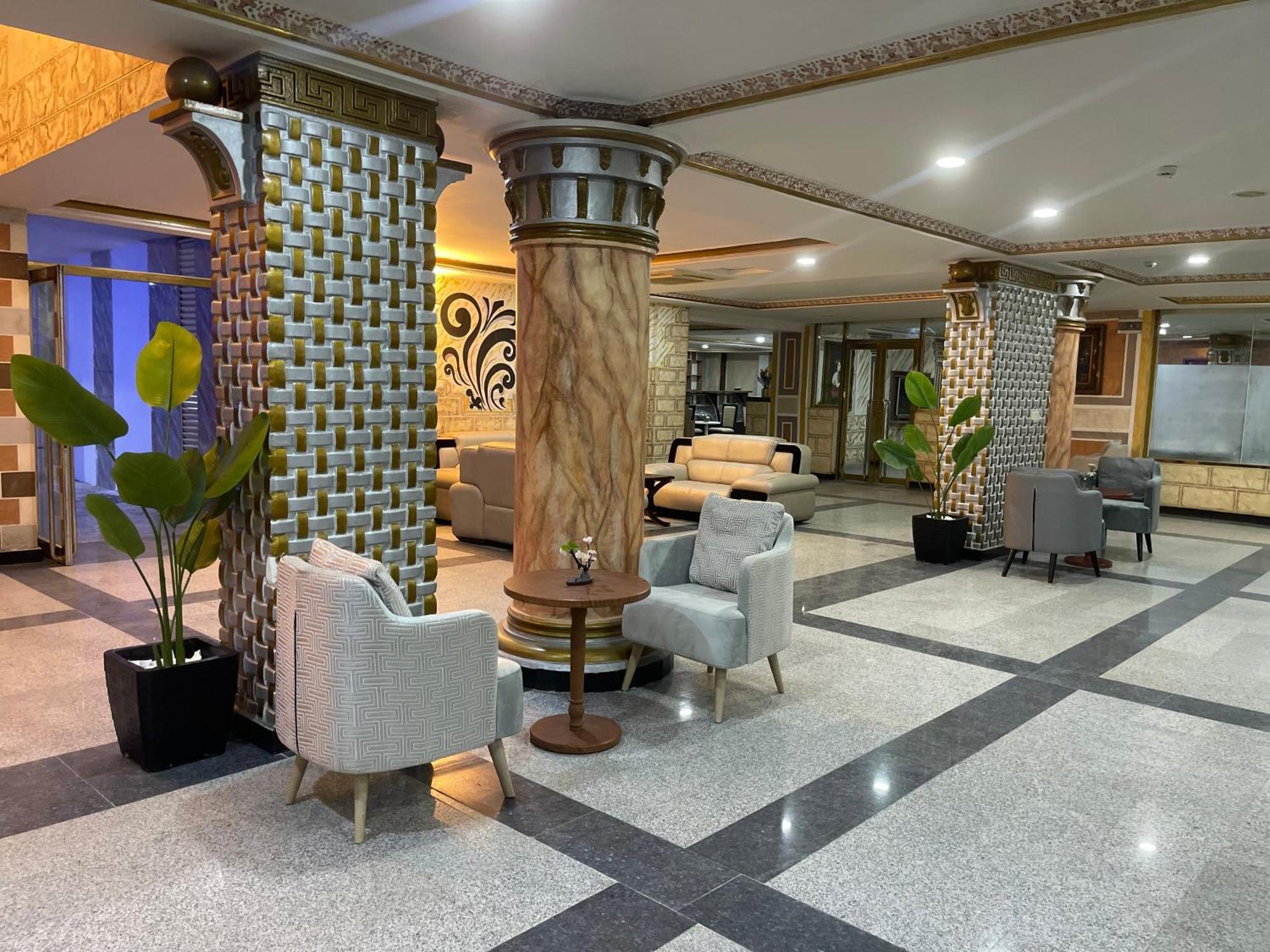Aa Hotel And Suites Abuja Dış mekan fotoğraf