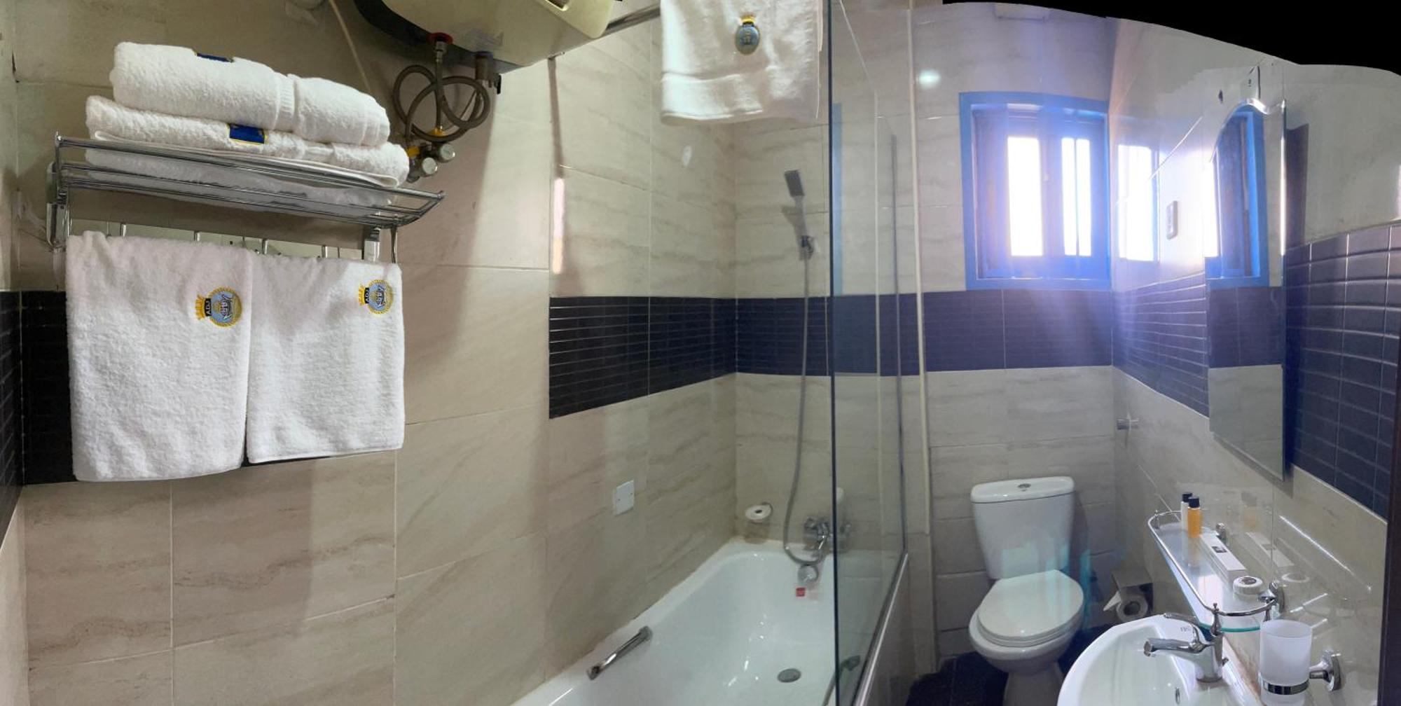 Aa Hotel And Suites Abuja Dış mekan fotoğraf