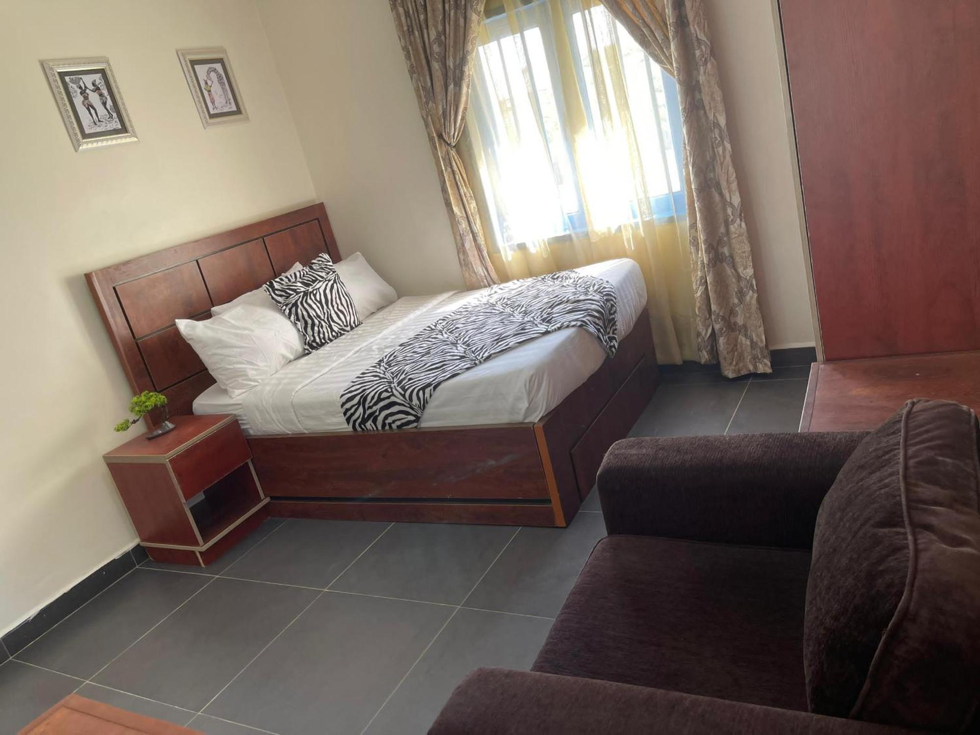 Aa Hotel And Suites Abuja Dış mekan fotoğraf
