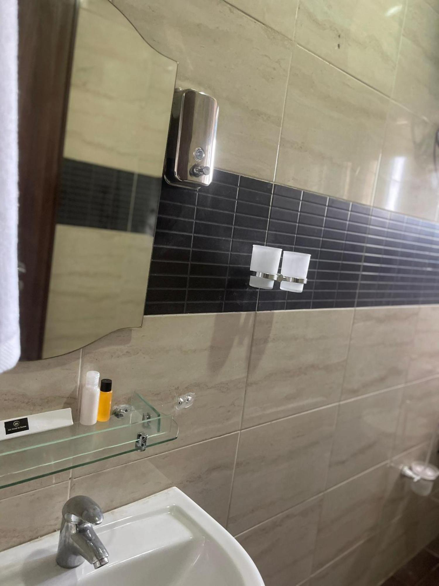 Aa Hotel And Suites Abuja Dış mekan fotoğraf
